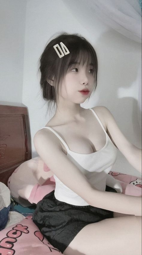 大叔看上女儿的闺蜜韩剧叫什么